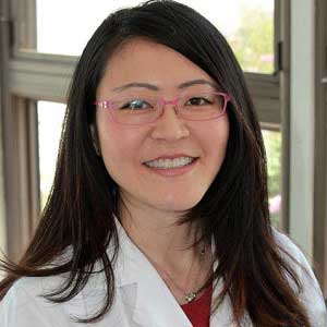 Dr-Jane-Hoashi-MD-orthopedic-specialist